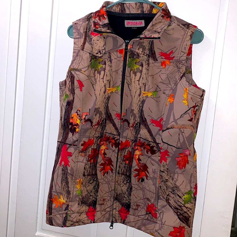 Hot leaf vest 🍁